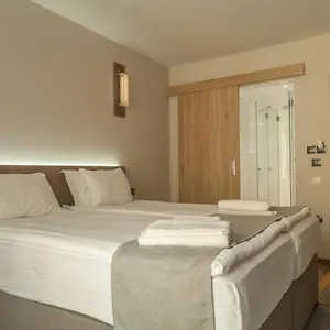 Hotel Hugo